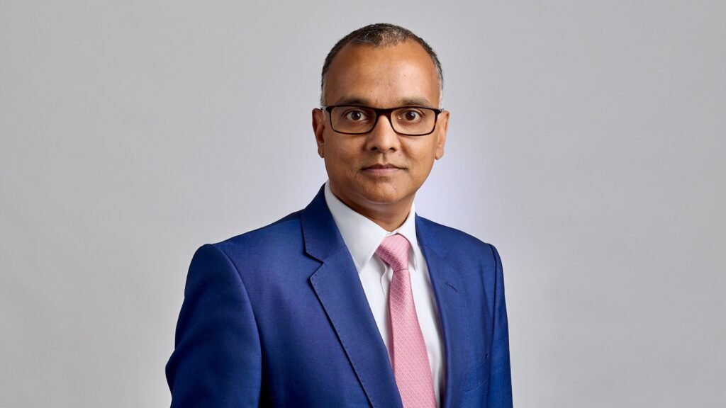 Mortgage advisers adopt AI for client file reviews