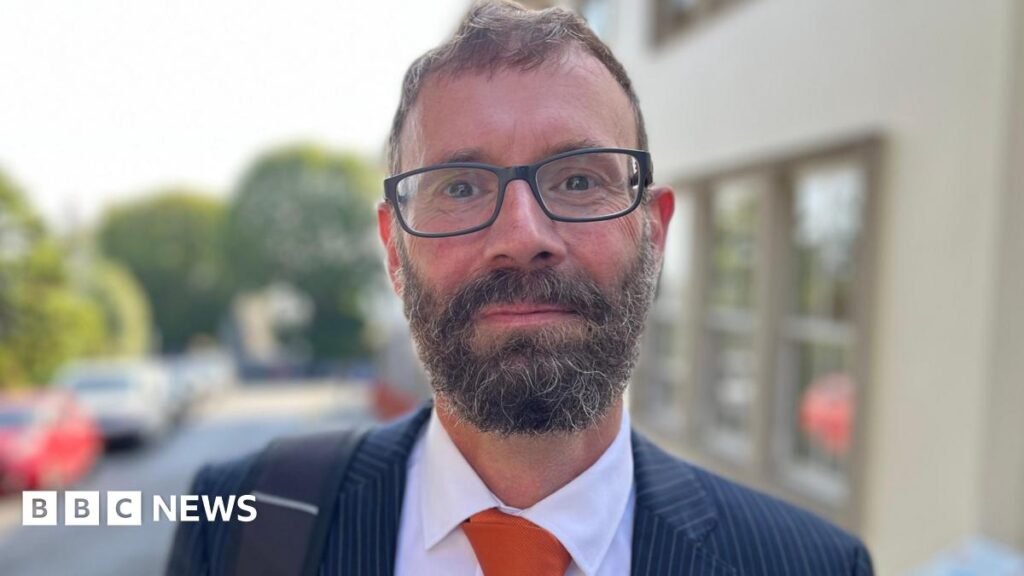 Plans to freeze Guernsey mortgage interest relief win the day