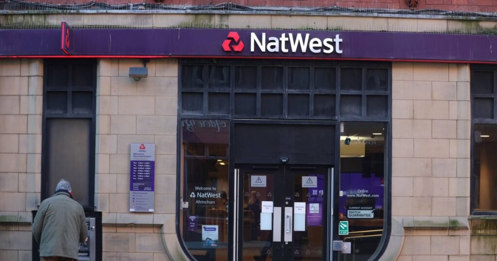 NatWest cuts mortgage rates in pre-Christmas boost for home buyers