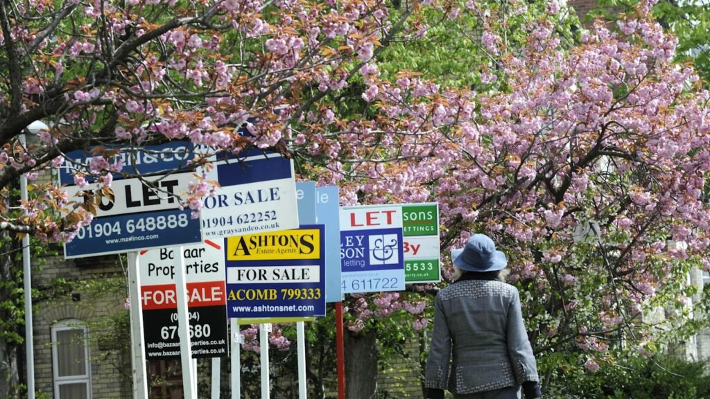 ‘Mood shift’ in housing market as rising mortgage costs reduce buyer demand