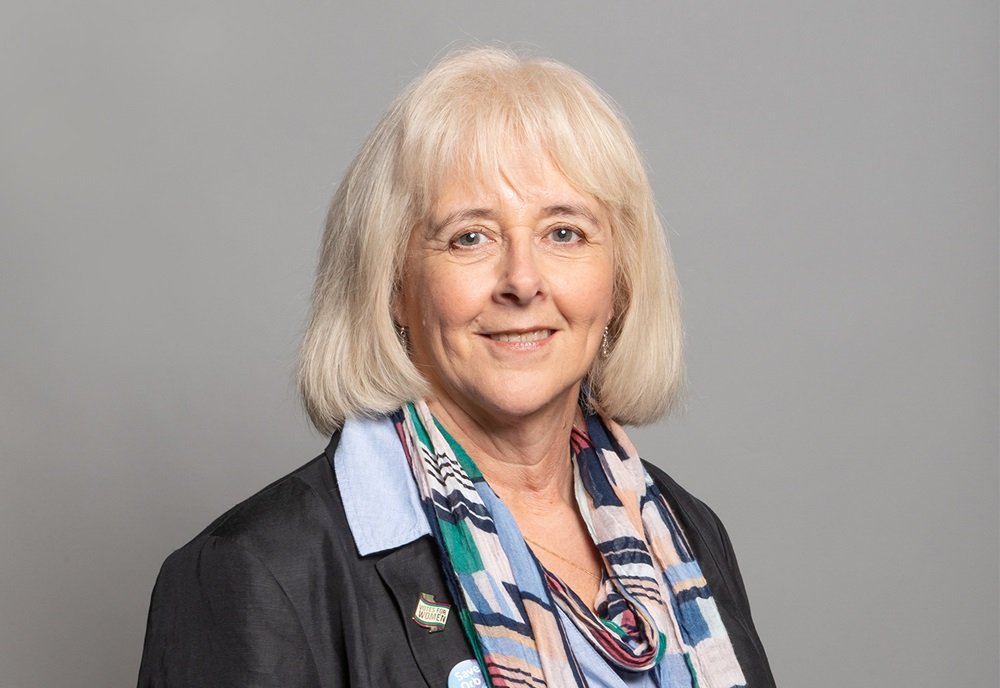 MPs recommend setting up a Welsh investment promotion agency to create new jobs