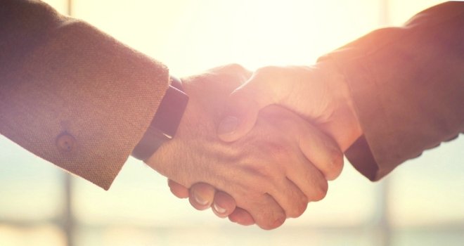 Kroo Bank and Glenhawk strike bridging finance funding partnership