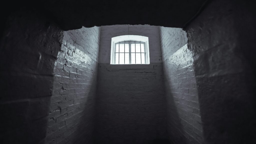 UK elite legitimised the marginalisation of mortgage prisoners, says report