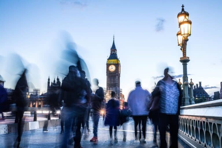 2 beaten-down UK shares to buy in an ISA before they recover?