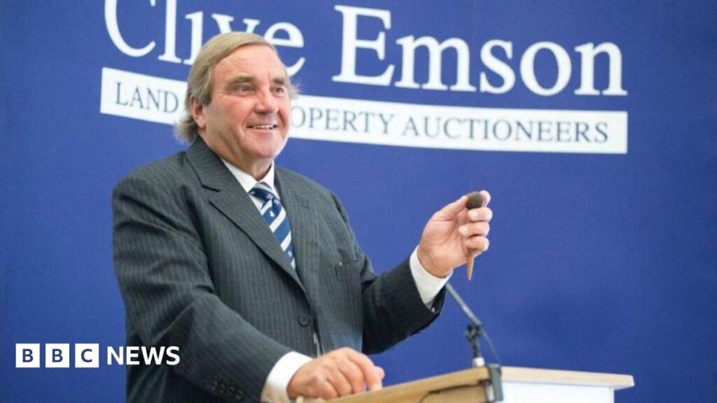 Homes Under the Hammer auctioneer Clive Emson dies aged 79