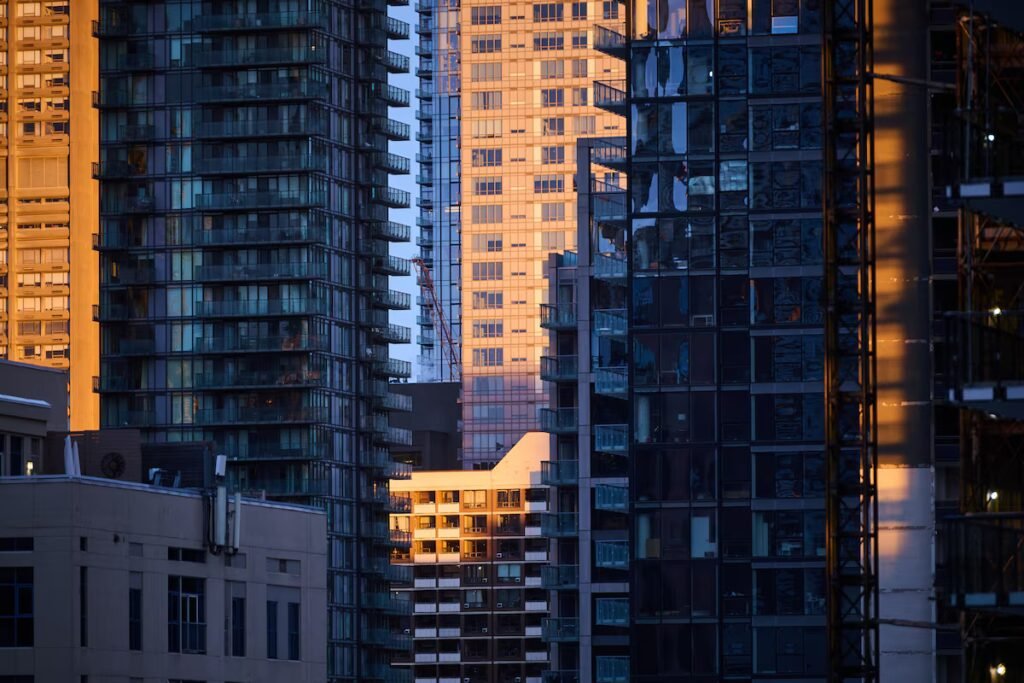 Mortgage lender temporarily halts investor redemptions in residential real estate fund