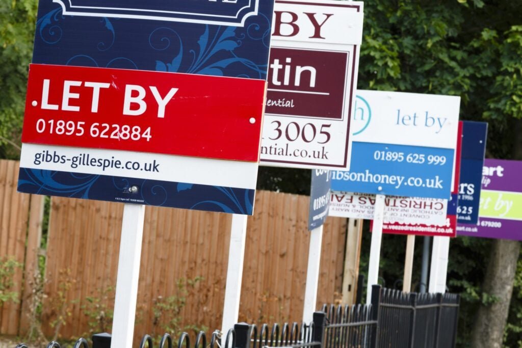 Professional investors snap up homes from exiting landlords – BuyAssociation Group