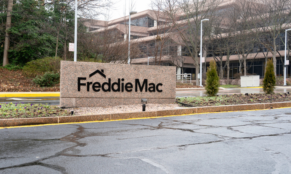 Mortgage rates rise for second straight week on hot inflation data