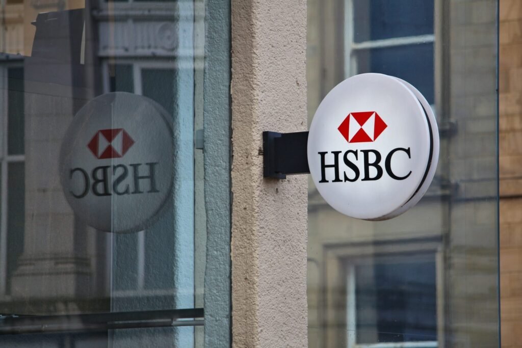 HSBC to cut mortgage rates across residential and buy-to-let ranges from Monday – The Intermediary