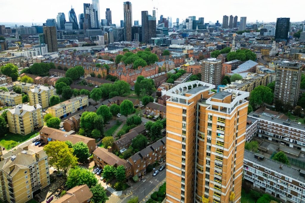 Millions of homes in London, Essex and Kent at risk of sinking as UK heats up