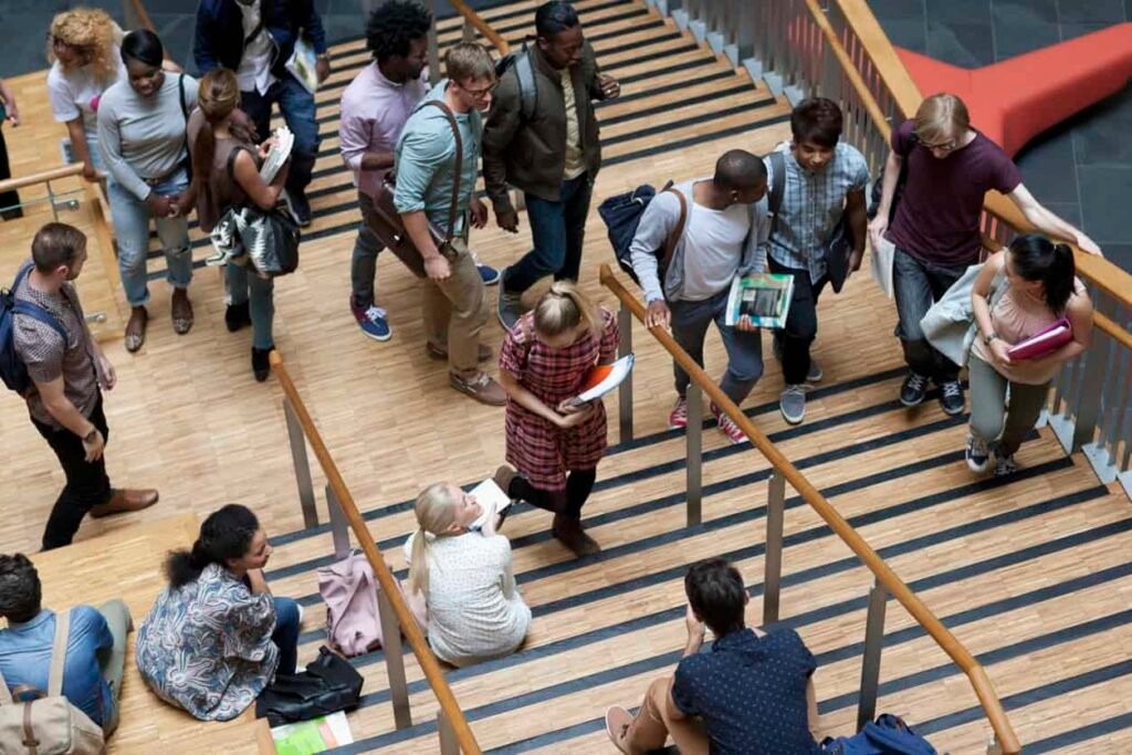 UK universities to sponsor refugees under new asylum “safe routes” overhaul
