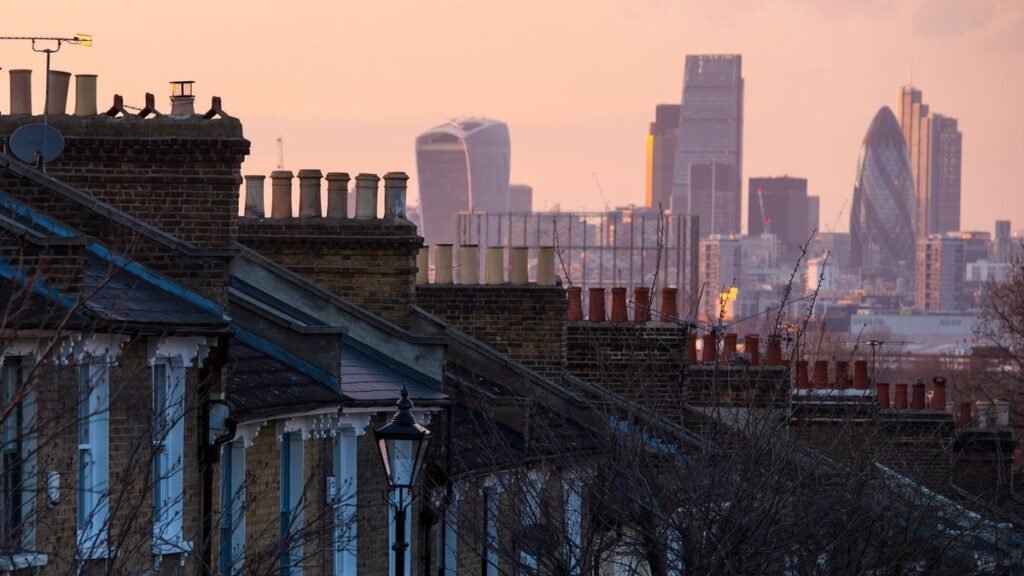 ‘Small payment’ can ‘save thousands and shave years off’ mortgages