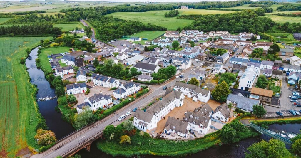 UK region where the most properties have risen in price revealed – not London | UK | News