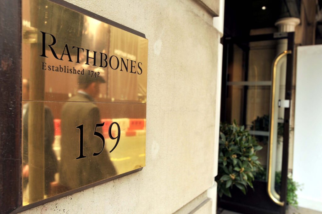 Rathbones warns of extreme property fund valuations